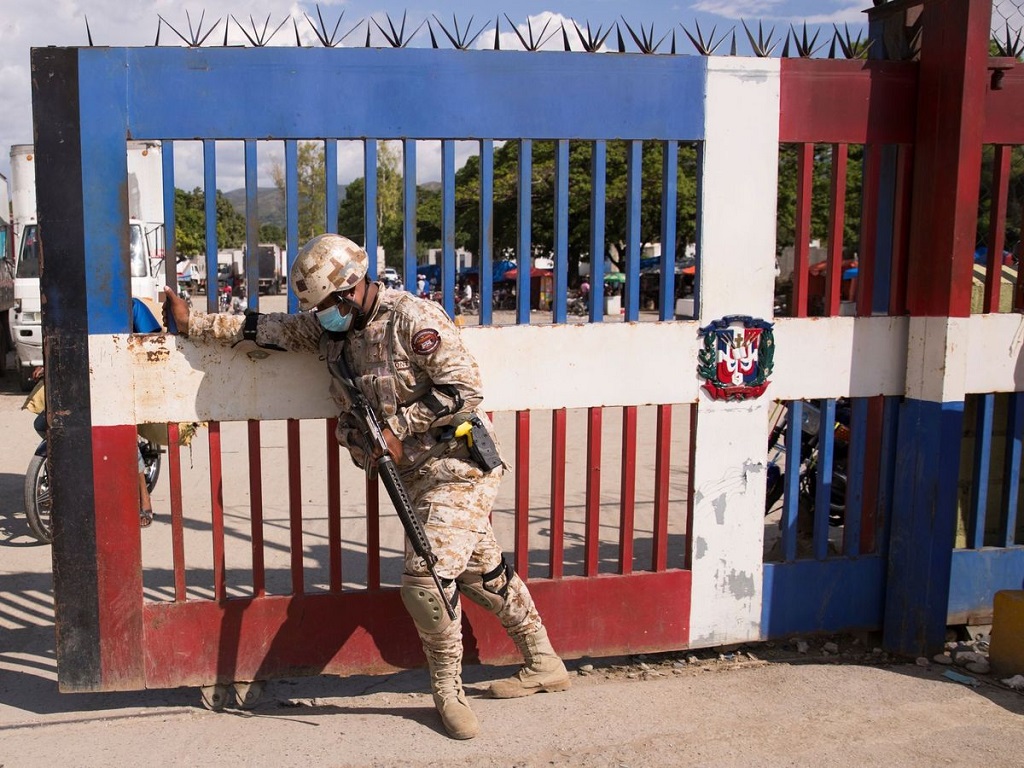 Un Demi Million De Ha Tiens Sont Revenus De R Publique Dominicaine En   Frontera Dominicana Haiti 1 